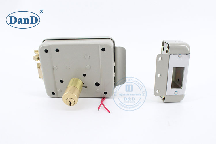 ổ khóa viền cửa