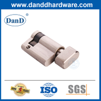 Xi lanh khóa cửa bằng đồng thau nguyên khối mở đơn Euro nửa xi lanh có ngón tay cái-DDLC009