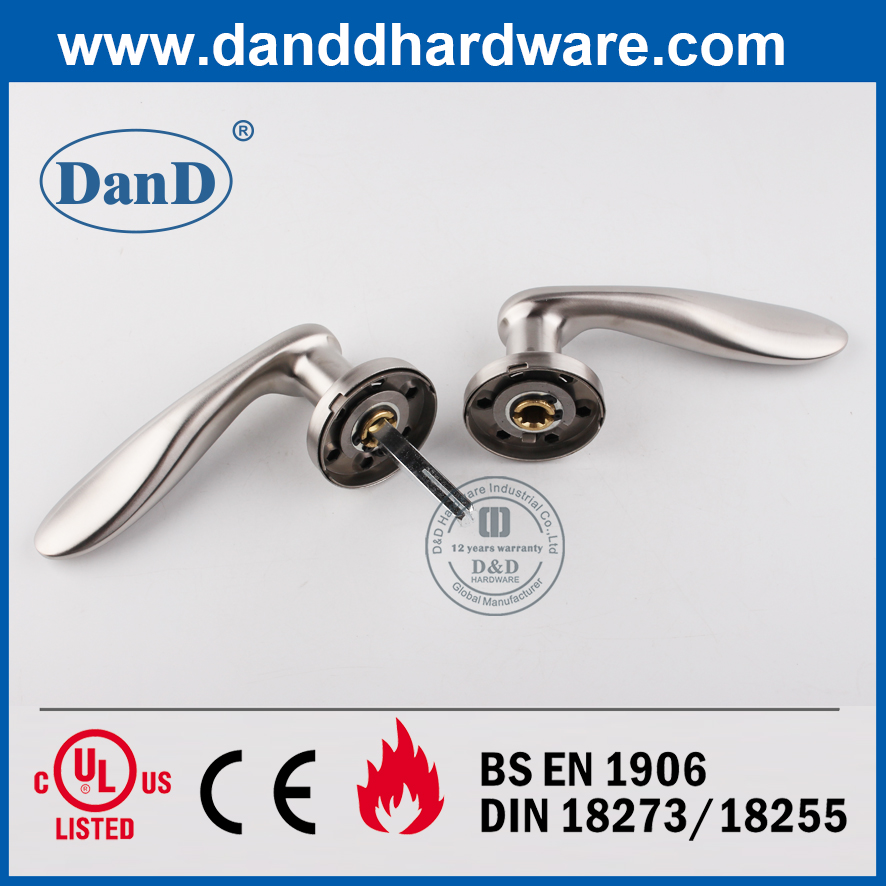 Tay nắm cửa hình đòn bẩy rắn SS304 hiện đại cho cửa nội thất-DDSH025