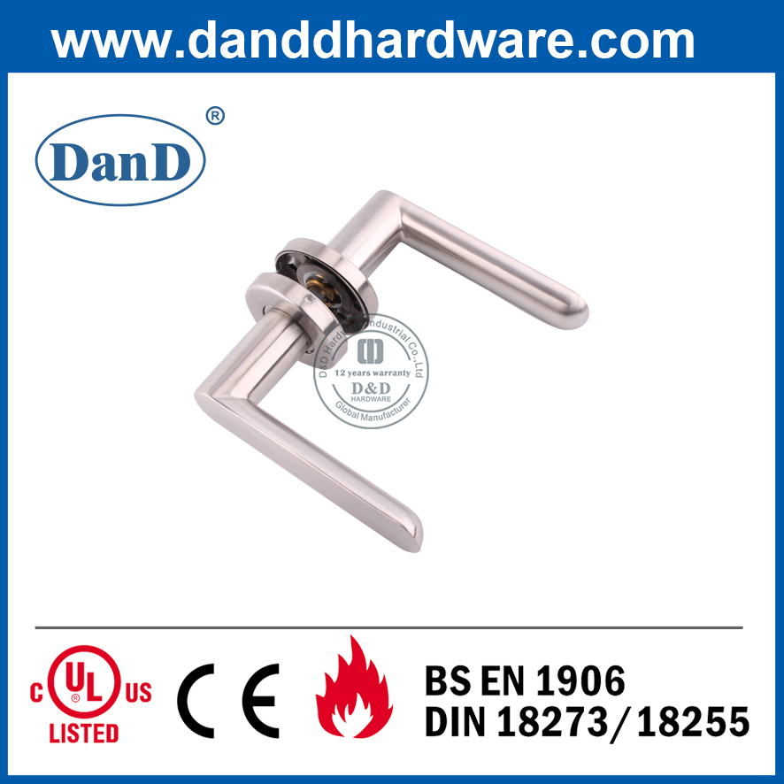 Phụ kiện cửa SS304 Cửa thương mại Tay cầm đòn bẩy rắn-DDSH009