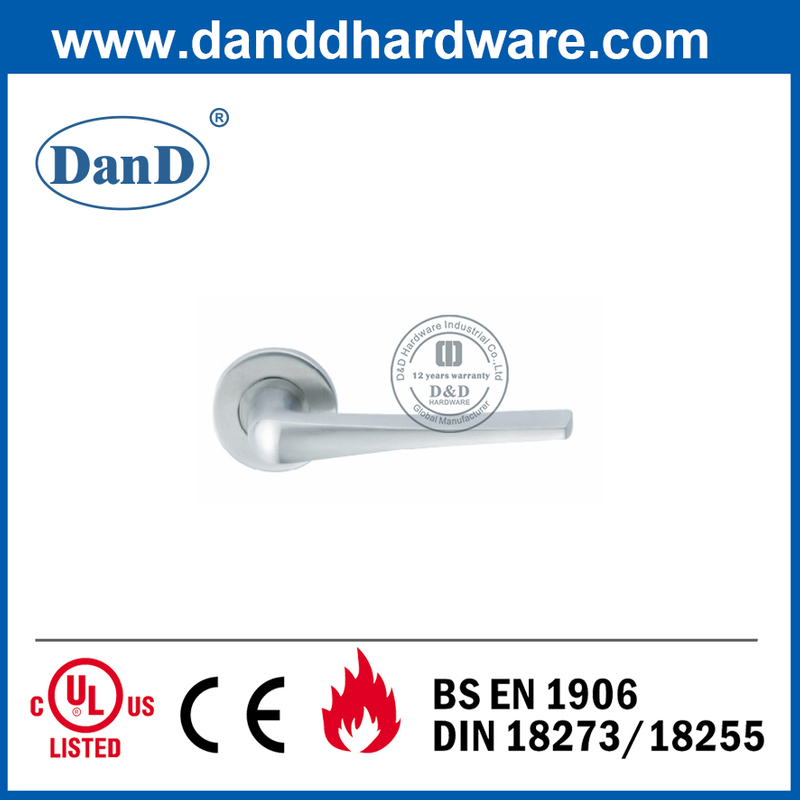 Thiết kế mới SUS304 Tay nắm cửa đòn bẩy rỗng cho cửa bếp-DDTH034