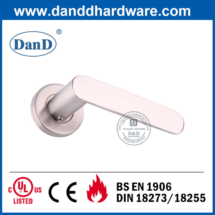 Phụ kiện cửa SS304 Cửa thương mại Tay cầm đòn bẩy rắn-DDSH009
