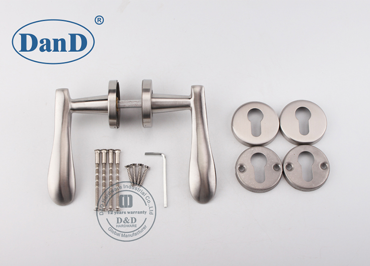 Phần cứng đòn bẩy phòng tắm-D và D