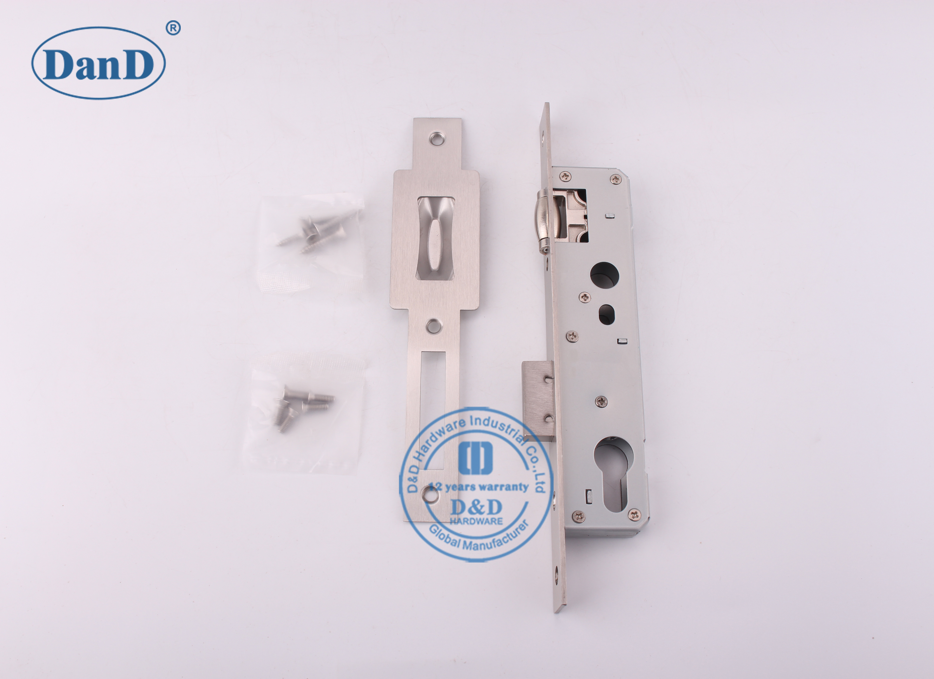 Khóa Cửa Thép-D và Phần Cứng D